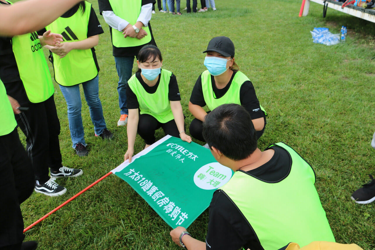 大理戶外拓展訓(xùn)練活動(dòng)