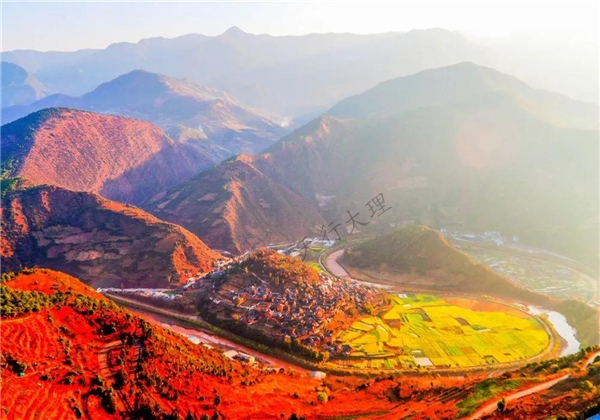 一大波美圖來襲，帶你賞罕見的大理云龍?zhí)珮O奇觀！