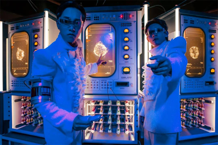 大理演出推薦：《幻境2099》大理首個派對式戲劇！位于變壓器廠內(nèi)