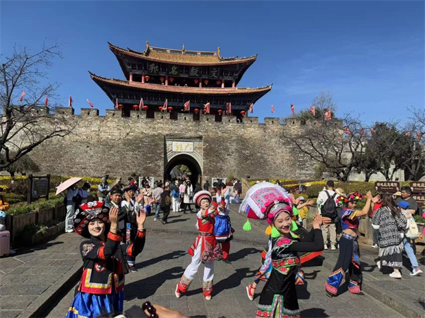 云南旅游,云南旅行社,云南團(tuán)建公司,云南活動(dòng)執(zhí)行,大理旅游,大理旅行社,大理團(tuán)建公司,大理策劃公司,大理活動(dòng)執(zhí)行：在大理，遇見詩(shī)與遠(yuǎn)方